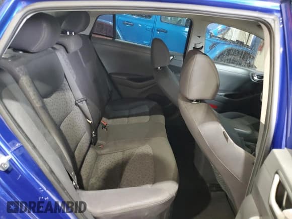 ✅ 2019 Hyundai Ioniq Blue • VIN: KMHC65LCXKU168637 • Lot: 52032785. Wystawiony na Copart z przebiegiem 236 913 mil. Bezpłatny archiwum sprzedaży aukcyjnych z USA i szczegółowy raport historii pojazdu na DreamBid. Zdjęcie 10.