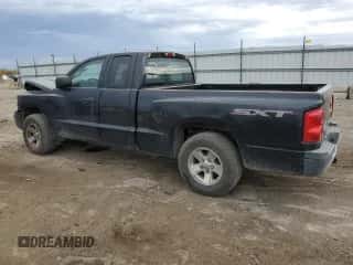 2008 Dodge Dakota с VIN 1D3HW32N48S532953, выставлен на аукционе Copart как лот 76981754 с пробегом 174 487 миль миль и Списание • Salvage title. История ставок и продаж доступна на DreamBid. Изображение 2.