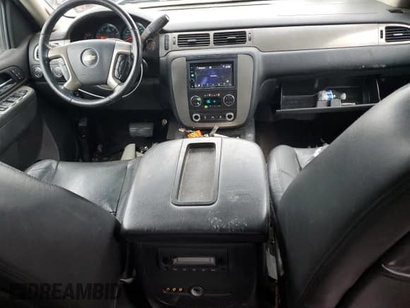 ✅ 2013 Chevrolet Silverado 2500HD LTZ • VIN: 1GC1KYEG9DF219917 • Lot: 44492835. Listed on Copart with 178,157 mi. Free auction sales archive from the USA and detailed vehicle history report at DreamBid. Image 8.