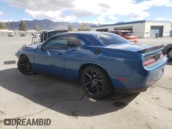 ✅ 2021 Dodge Challenger GT • VIN: 2C3CDZJG3MH670620 • Lot: 41415094. Wystawiony na Copart z przebiegiem 20 696 mil. Bezpłatny archiwum sprzedaży aukcyjnych z USA i szczegółowy raport historii pojazdu na DreamBid. Zdjęcie 2.