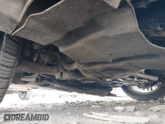 ✅ 2019 Genesis G80 3.8L • VIN: KMHGN4JE0KU300615 • Lot: 43495607. Listed on IAAI with 111,180 mi. Free auction sales archive from the USA and detailed vehicle history report at DreamBid. Image 17.