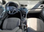 ✅ 2017 Hyundai Accent SE • VIN: KMHCT4AE1HU168557 • Лот: 72777084. Опубликован ранее на Copart с пробегом 181 784 миль. Бесплатный доступ к архиву аукционных продаж из США и подробный отчёт об истории автомобиля на DreamBid. Изображение 8.