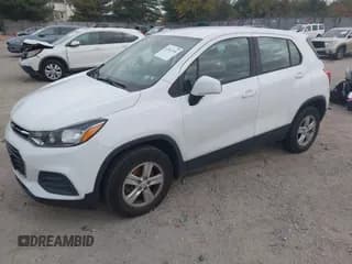 ✅ 2017 Chevrolet Trax LS • VIN: KL7CJNSB8HB101046 • Лот: 43561694. Опубликован ранее на IAAI с пробегом 138 059 миль. Бесплатный доступ к архиву аукционных продаж из США и подробный отчёт об истории автомобиля на DreamBid. Изображение 2.