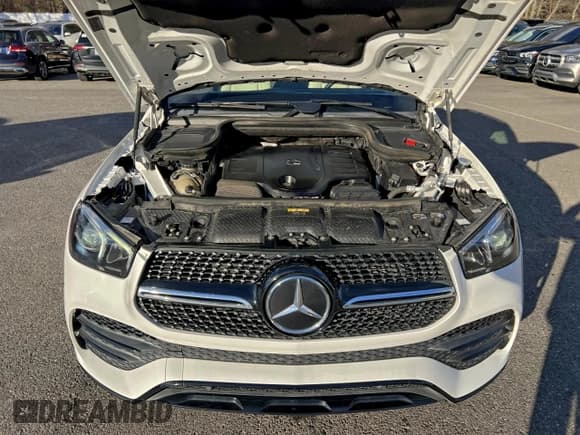 ✅ 2020 Mercedes-Benz GLE 450 • VIN: 4JGFB5KB7LA016173 • Lot: 93998635. Listed on Copart with 91,899 mi. Free auction sales archive from the USA and detailed vehicle history report at DreamBid. Image 8.