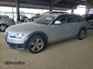 ✅ 2013 Audi allroad A4 Prestige • VIN: WA1VFAFL0DA109399 • Lot: 44968395. Listed on Copart with 112,180 mi. Free auction sales archive from the USA and detailed vehicle history report at DreamBid. Image 1.