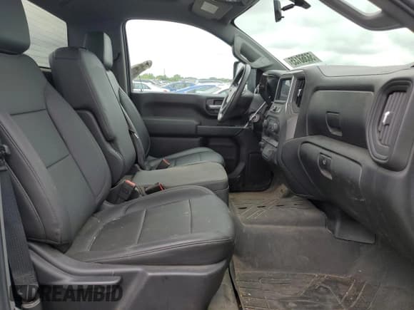 ✅ 2020 Chevrolet Silverado 2500HD Work Truck • VIN: 1GC3YLE73LF285999 • Лот: 58368135. Опубликован ранее на Copart с пробегом 118 408 миль. Бесплатный доступ к архиву аукционных продаж из США и подробный отчёт об истории автомобиля на DreamBid. Изображение 10.