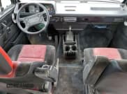 ✅ 1988 Volkswagen Vanagon • VIN: WV2YB0252JH083277 • Лот: 52309505. Опубликован ранее на Copart с пробегом 173 547 миль. Бесплатный доступ к архиву аукционных продаж из США и подробный отчёт об истории автомобиля на DreamBid. Изображение 8.