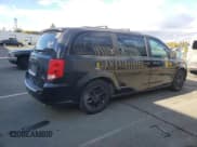 ✅ 2019 Dodge Grand Caravan GT • VIN: 2C4RDGEG8KR742908 • Лот: 82207215. Опубликован ранее на Copart с пробегом 97 968 миль. Бесплатный доступ к архиву аукционных продаж из США и подробный отчёт об истории автомобиля на DreamBid. Изображение 3.