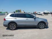 ✅ 2022 Volkswagen Tiguan S • VIN: 3VV1B7AX5NM152137 • Лот: 43150933. Опубликован ранее на IAAI с пробегом 49 575 миль. Бесплатный доступ к архиву аукционных продаж из США и подробный отчёт об истории автомобиля на DreamBid. Изображение 13.