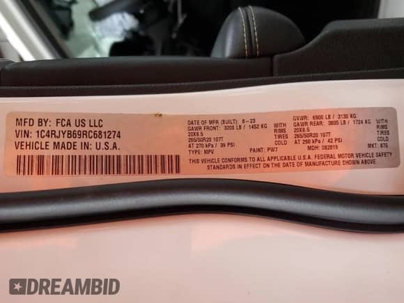 2024 Jeep Grand Cherokee with VIN 1C4RJYB69RC681274, listed as a Copart auction lot 71669875 with 7,223 mi miles and Salvage title. Bid and sale history available at DreamBid. Image 14.