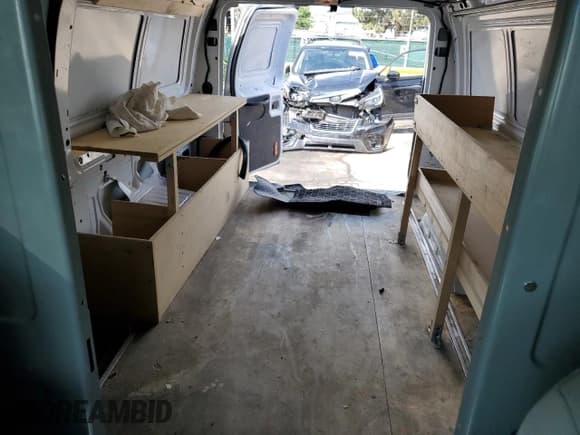 ✅ 2014 Ford Econoline Cargo Commercial • VIN: 1FTNE2EW3EDA33705 • Lot: 60919935. Listed on Copart with 174,371 mi. Free auction sales archive from the USA and detailed vehicle history report at DreamBid. Image 10.