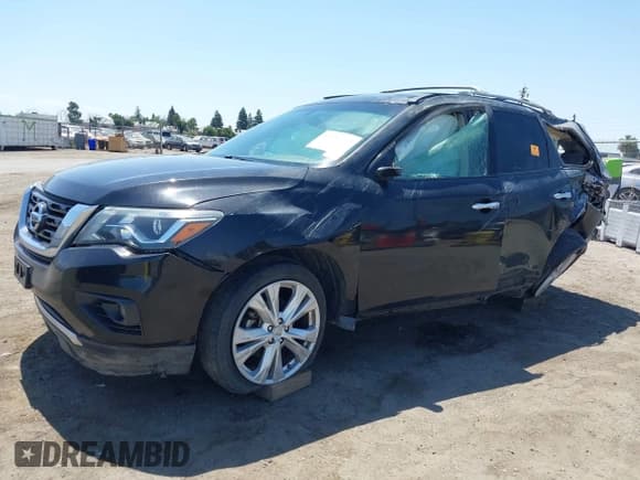 ✅ 2018 Nissan Pathfinder S • VIN: 5N1DR2MN6JC617682 • Лот: 42653460. Опубликован ранее на IAAI с пробегом Не указан. Бесплатный доступ к архиву аукционных продаж из США и подробный отчёт об истории автомобиля на DreamBid. Изображение 14.