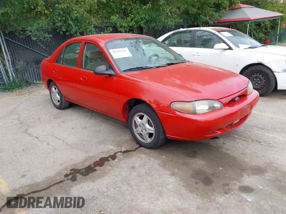 ✅ 2000 Ford Escort • VIN: 3FAFP13P2YR167076 • Лот: 43229335. Опубликован ранее на IAAI с пробегом 308 625 миль. Бесплатный доступ к архиву аукционных продаж из США и подробный отчёт об истории автомобиля на DreamBid. Изображение 1.