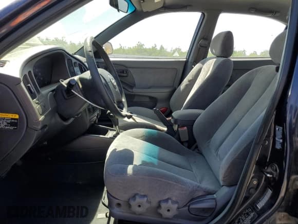 ✅ 2005 Hyundai Elantra GLS • VIN: KMHDN46D35U026009 • Lot: 58004985. Wystawiony na Copart z przebiegiem 221 066 mil. Bezpłatny archiwum sprzedaży aukcyjnych z USA i szczegółowy raport historii pojazdu na DreamBid. Zdjęcie 7.