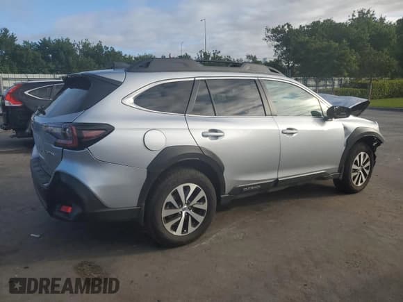 ✅ 2025 Subaru Outback Premium • VIN: 4S4BTADC2S3256342 • Lot: 90678225. Listed on Copart with 7,036 mi. Free auction sales archive from the USA and detailed vehicle history report at DreamBid. Image 3.