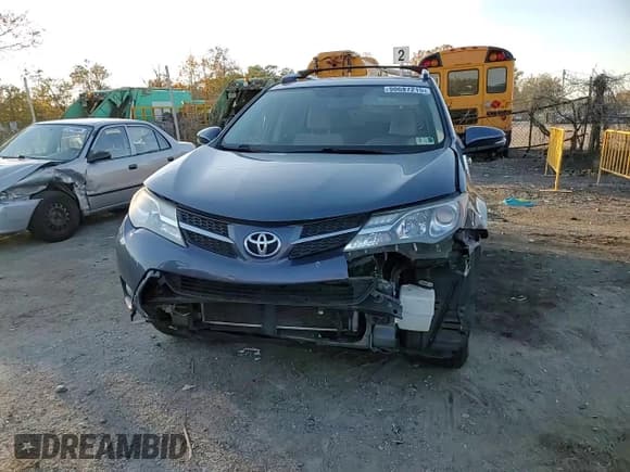 ✅ 2013 Toyota RAV4 XLE • VIN: JTMRFREV0DD037417 • Lot: 90687215. Listed on Copart with 226,620 mi. Free auction sales archive from the USA and detailed vehicle history report at DreamBid. Image 14.
