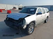 ✅ 2014 GMC Yukon XL SLT • VIN: 1GKS1KE09ER230704 • Лот: 42046847. Опубликован ранее на IAAI с пробегом 85 381 миль. Бесплатный доступ к архиву аукционных продаж из США и подробный отчёт об истории автомобиля на DreamBid. Изображение 2.