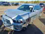 2012 Dodge Charger SE z VIN 2C3CDXBG3CH120772, wystawiony jako IAAI lot #43507063 z przebiegiem 224 409 mil mil oraz . Historia ofert i sprzedaży dostępna na DreamBid. Obrazek 2.