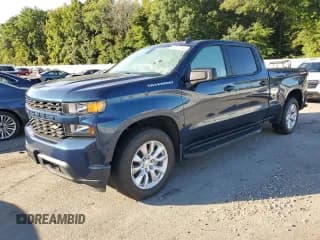 ✅ 2021 Chevrolet Silverado 1500 Custom • VIN: 3GCPYBEK0MG161964 • Lot: 69578144. Wystawiony na Copart z przebiegiem 22 251 mil. Bezpłatny archiwum sprzedaży aukcyjnych z USA i szczegółowy raport historii pojazdu na DreamBid. Zdjęcie 1.