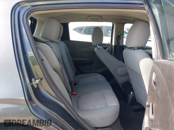 ✅ 2013 Chevrolet Sonic LS • VIN: 1G1JA6SH0D4212041 • Lot: 42552147. Listed on IAAI with 192,934 mi. Free auction sales archive from the USA and detailed vehicle history report at DreamBid. Image 8.