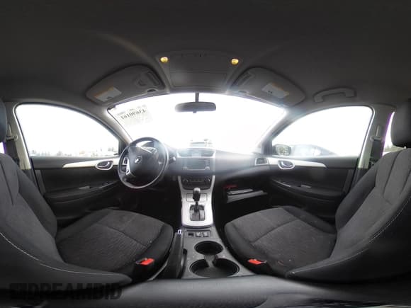 ✅ 2015 Nissan Sentra S • VIN: 3N1AB7AP9FY321684 • Lot: 43690161. Wystawiony na IAAI z przebiegiem 52 237 mil. Bezpłatny archiwum sprzedaży aukcyjnych z USA i szczegółowy raport historii pojazdu na DreamBid. Zdjęcie 19.