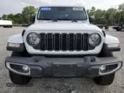 ✅ 2024 Jeep Gladiator Willys • VIN: 1C6HJTAG4RL119623 • Лот: 68356964. Опубликован ранее на Copart с пробегом 19 миль. Бесплатный доступ к архиву аукционных продаж из США и подробный отчёт об истории автомобиля на DreamBid. Изображение 5.