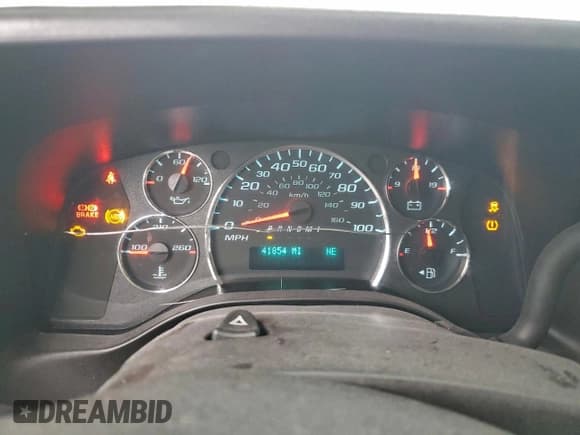 ✅ 2022 Chevrolet Express Passenger LS • VIN: 1GAZGNFP2N1189121 • Lot: 94598765. Listed on Copart with 41,854 mi. Free auction sales archive from the USA and detailed vehicle history report at DreamBid. Image 9.