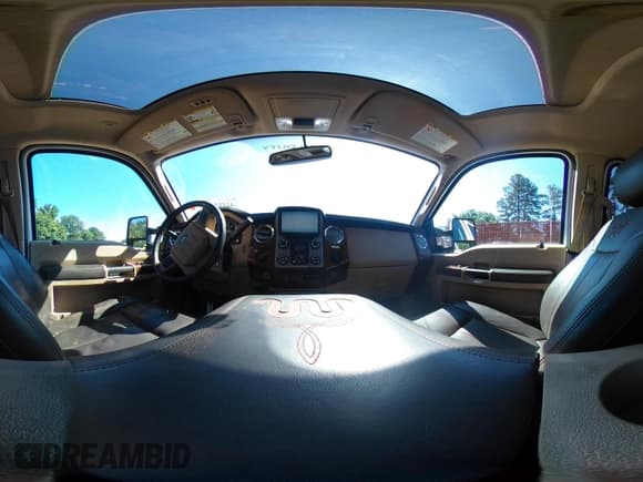 ✅ 2015 Ford F-250 Lariat • VIN: 1FT7W2BT9FEC69657 • Лот: 42213915. Опубликован ранее на IAAI с пробегом 148 839 миль. Бесплатный доступ к архиву аукционных продаж из США и подробный отчёт об истории автомобиля на DreamBid. Изображение 20.