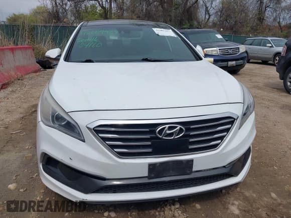 ✅ 2015 Hyundai Sonata Sport • VIN: 5NPE34AB9FH144694 • Lot: 42009957. Wystawiony na IAAI z przebiegiem 137 601 mil. Bezpłatny archiwum sprzedaży aukcyjnych z USA i szczegółowy raport historii pojazdu na DreamBid. Zdjęcie 6.
