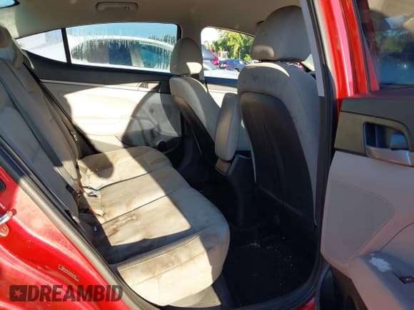 ✅ 2017 Hyundai Elantra SE • VIN: 5NPD74LF3HH183140 • Lot: 43226352. Listed on IAAI with 155,718 mi. Free auction sales archive from the USA and detailed vehicle history report at DreamBid. Image 8.