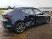 ✅ 2021 Mazda 3 Select • VIN: JM1BPBKL3M1314166 • Лот: 61509315. Опубликован ранее на Copart с пробегом 88 462 миль. Бесплатный доступ к архиву аукционных продаж из США и подробный отчёт об истории автомобиля на DreamBid. Изображение 3.