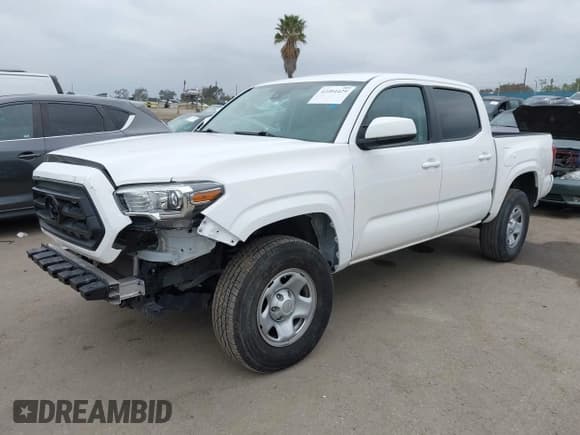✅ 2021 Toyota Tacoma SR • VIN: 3TYAX5GNXMT032184 • Lot: 42204429. Wystawiony na IAAI z przebiegiem 60 295 mil. Bezpłatny archiwum sprzedaży aukcyjnych z USA i szczegółowy raport historii pojazdu na DreamBid. Zdjęcie 2.