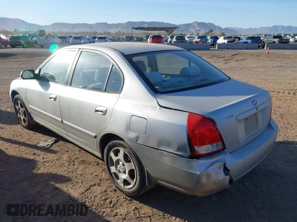 ✅ 2002 Hyundai Elantra GLS • VIN: KMHDN45D22U370749 • Lot: 41610904. Wystawiony na IAAI z przebiegiem 235 564 mil. Bezpłatny archiwum sprzedaży aukcyjnych z USA i szczegółowy raport historii pojazdu na DreamBid. Zdjęcie 3.