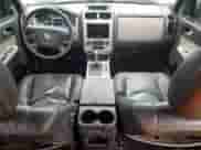 2010 Mercury Mariner Premier с VIN 4M2CN9HG7AKJ19586, выставлен на аукционе Copart как лот 80964085 с пробегом 192 530 миль миль и Списание • Salvage title. История ставок и продаж доступна на DreamBid. Изображение 8.