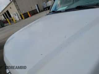 2004 Chevrolet Silverado 1500 Work Truck z VIN 1GCEC14X64Z185246, wystawiony jako IAAI lot #43077781 z przebiegiem 43 270 mil mil oraz . Historia ofert i sprzedaży dostępna na DreamBid. Obrazek 1.