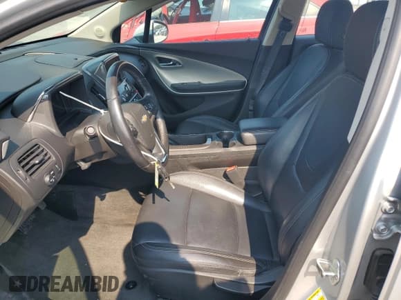 ✅ 2013 Chevrolet Volt • VIN: 1G1RH6E42DU141402 • Lot: 68622824. Wystawiony na Copart z przebiegiem 100 486 mil. Bezpłatny archiwum sprzedaży aukcyjnych z USA i szczegółowy raport historii pojazdu na DreamBid. Zdjęcie 7.