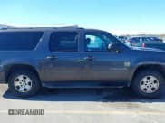 ✅ 2010 Chevrolet Suburban LS • VIN: 1GNUCHE07AR125498 • Lot: 41427576. Listed on IAAI with 266,150 mi. Free auction sales archive from the USA and detailed vehicle history report at DreamBid. Image 13.