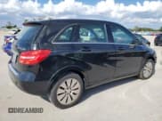 ✅ 2014 Mercedes-Benz B Electric Drive • VIN: WDDVP9ABXEJ003386 • Lot: 72568754. Wystawiony na Copart z przebiegiem 73 890 mil. Bezpłatny archiwum sprzedaży aukcyjnych z USA i szczegółowy raport historii pojazdu na DreamBid. Zdjęcie 3.