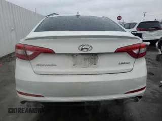 ✅ 2015 Hyundai Sonata Sport • VIN: 5NPE34AF6FH028873 • Lot: 39938253. Listed on Copart with 124,043 mi. Free auction sales archive from the USA and detailed vehicle history report at DreamBid. Image 6.
