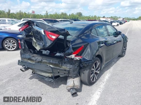 ✅ 2017 Nissan Maxima S • VIN: 1N4AA6AP6HC420197 • Lot: 42553878. Listed on IAAI with 79,515 mi. Free auction sales archive from the USA and detailed vehicle history report at DreamBid. Image 4.