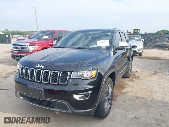 ✅ 2020 Jeep Grand Cherokee Limited • VIN: 1C4RJEBG8LC227760 • Лот: 43040572. Опубликован ранее на IAAI с пробегом 82 493 миль. Бесплатный доступ к архиву аукционных продаж из США и подробный отчёт об истории автомобиля на DreamBid. Изображение 2.