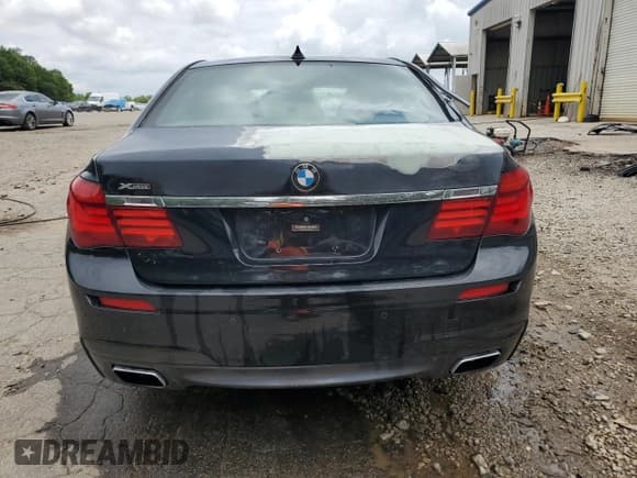 ✅ 2013 BMW 7 Series 750i xDrive • VIN: WBAYB6C57DD223543 • Lot: 59290365. Listed on Copart with 116,576 mi. Free auction sales archive from the USA and detailed vehicle history report at DreamBid. Image 6.