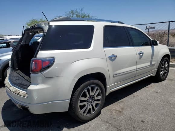 ✅ 2013 GMC Acadia Denali • VIN: 1GKKRTKD4DJ157907 • Lot: 57917385. Wystawiony na Copart z przebiegiem 112 615 mil. Bezpłatny archiwum sprzedaży aukcyjnych z USA i szczegółowy raport historii pojazdu na DreamBid. Zdjęcie 3.