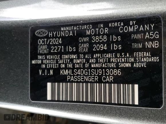 ✅ 2025 Hyundai Elantra SEL Convenience • VIN: KMHLS4DG1SU913086 • Lot: 92059495. Listed on Copart with 30,610 mi. Free auction sales archive from the USA and detailed vehicle history report at DreamBid. Image 12.