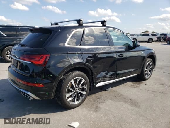 ✅ 2022 Audi Q5 S line Premium Plus • VIN: WA1EAAFY8N2110662 • Lot: 53669955. Wystawiony na Copart z przebiegiem 59 648 mil. Bezpłatny archiwum sprzedaży aukcyjnych z USA i szczegółowy raport historii pojazdu na DreamBid. Zdjęcie 3.