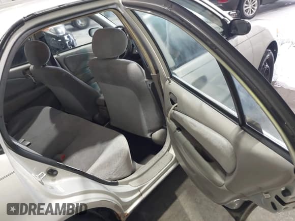 ✅ 1999 Toyota Corolla CE • VIN: 1NXBR12E7XZ251058 • Lot: 43552279. Listed on IAAI with 271,732 mi. Free auction sales archive from the USA and detailed vehicle history report at DreamBid. Image 8.