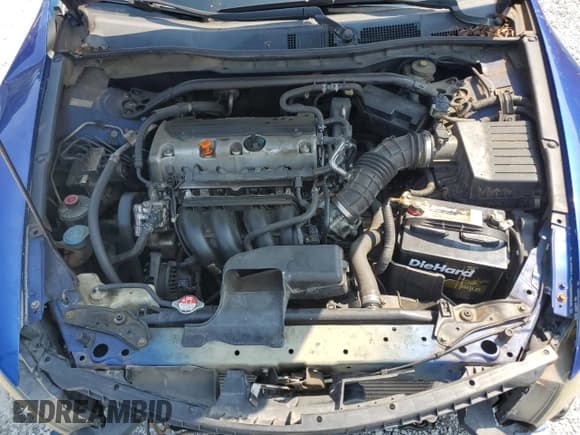 ✅ 2010 Honda Accord LX-S • VIN: 1HGCS1B30AA017964 • Lot: 69019595. Listed on Copart with 293,996 mi. Free auction sales archive from the USA and detailed vehicle history report at DreamBid. Image 11.