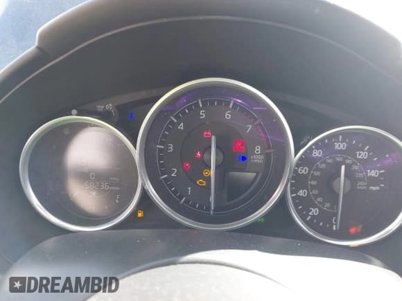 ✅ 2016 Mazda MX-5 Miata Club • VIN: JM1NDAC78G0115478 • Lot: 41772075. Wystawiony na IAAI z przebiegiem 58 236 mil. Bezpłatny archiwum sprzedaży aukcyjnych z USA i szczegółowy raport historii pojazdu na DreamBid. Zdjęcie 7.