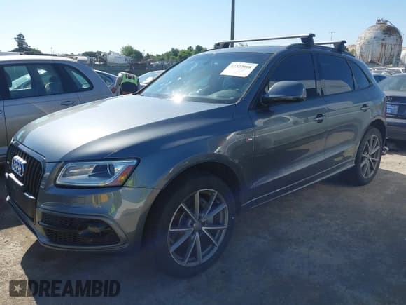✅ 2017 Audi Q5 Premium Plus • VIN: WA1D7AFP6HA076426 • Lot: 42327998. Listed on IAAI with 101,444 mi. Free auction sales archive from the USA and detailed vehicle history report at DreamBid. Image 17.