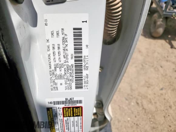 ✅ 2021 Toyota Tundra SR5 • VIN: 5TFUY5F13MX019405 • Lot: 65680905. Listed on Copart with 220,416 mi. Free auction sales archive from the USA and detailed vehicle history report at DreamBid. Image 12.